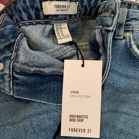 NWT FOREVER 21 High Waisted Wide Crop Jeans - Picture 5 of 9
